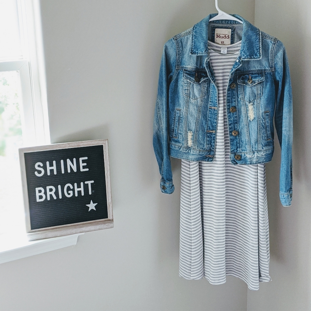 Old Navy Gray White Striped Swing Dress - XS